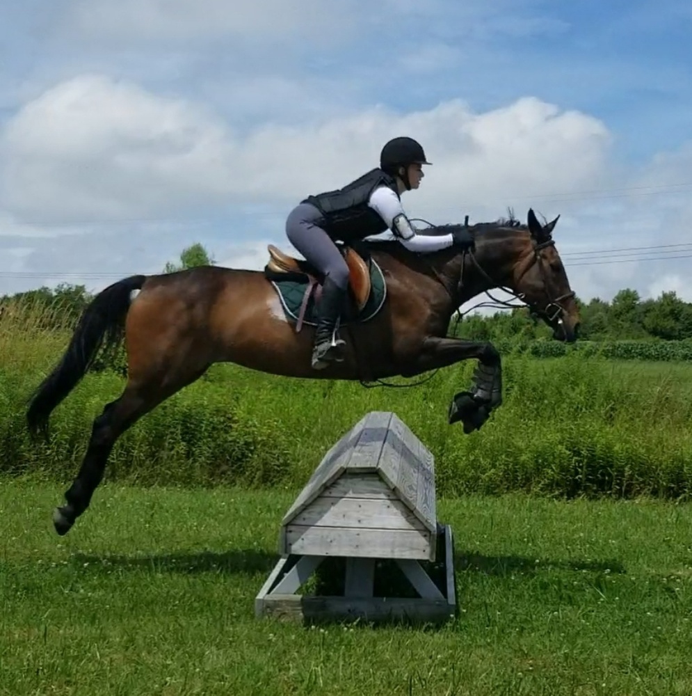 Meet your Posher, Hannah